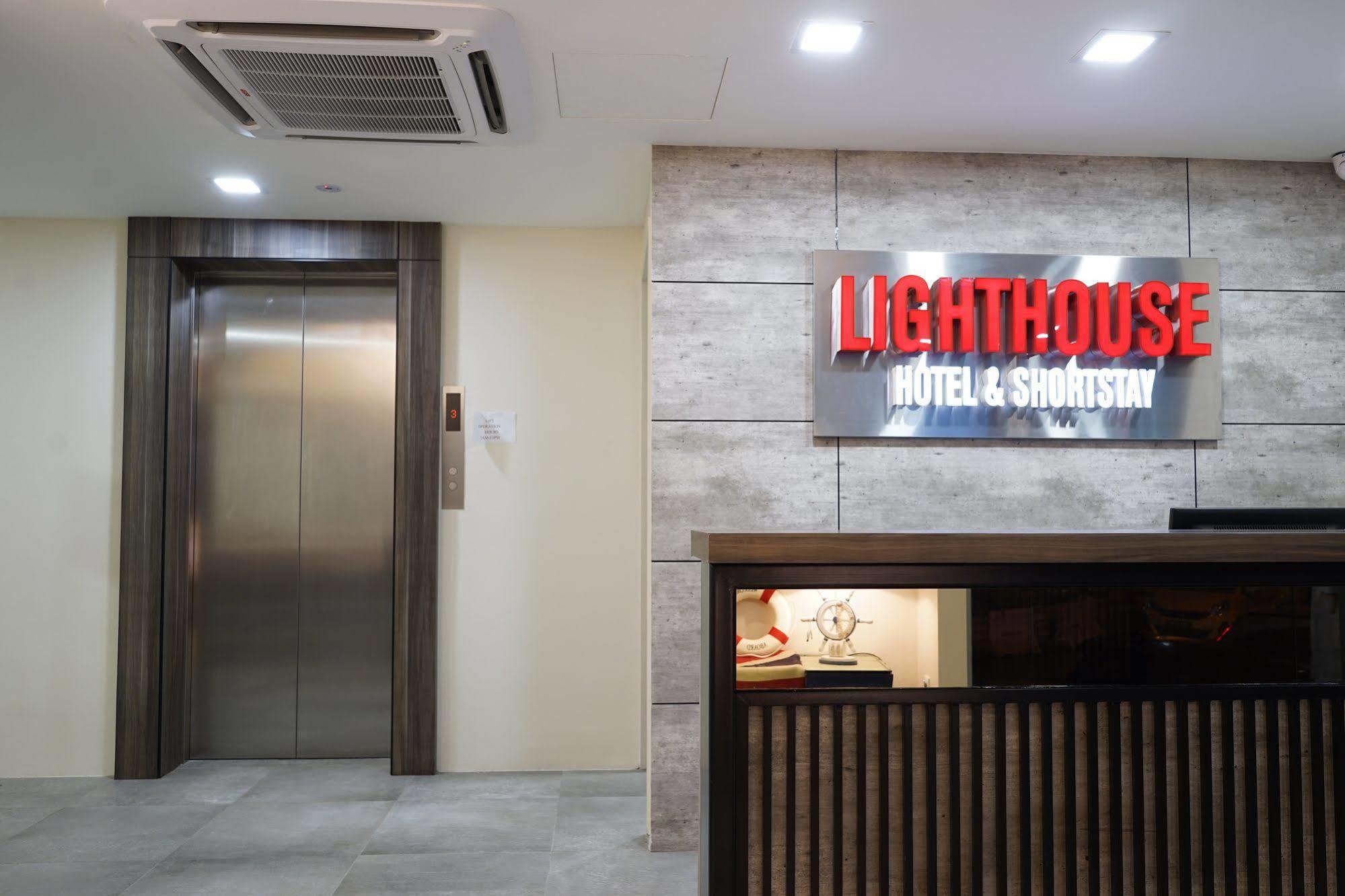 Lighthouse Hotel & Shortstay @ Damansara Uptown Petaling Jaya Exterior foto