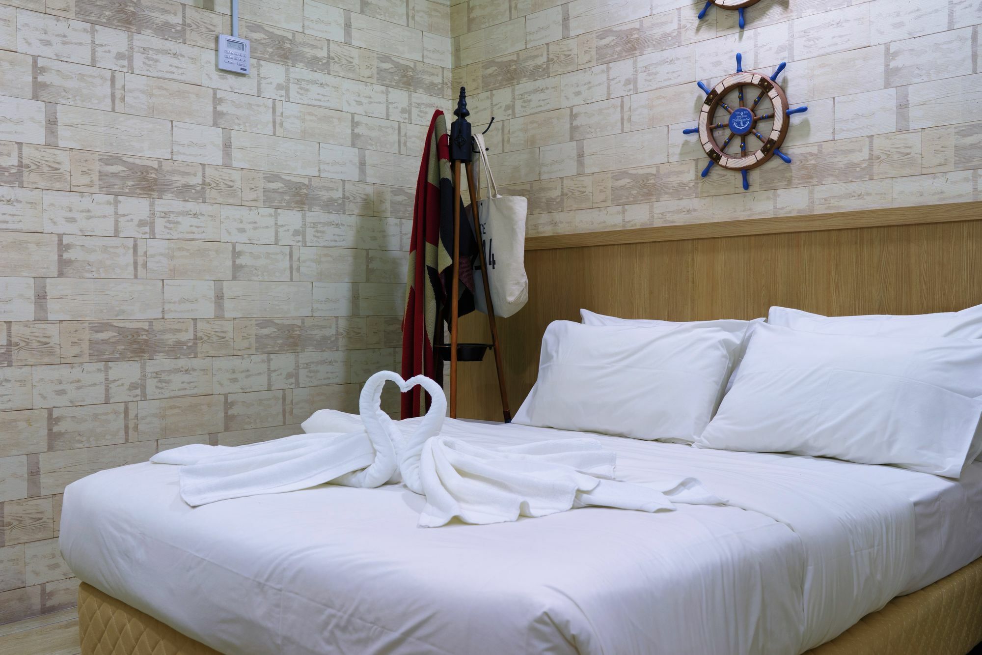 Lighthouse Hotel & Shortstay @ Damansara Uptown Petaling Jaya Exterior foto