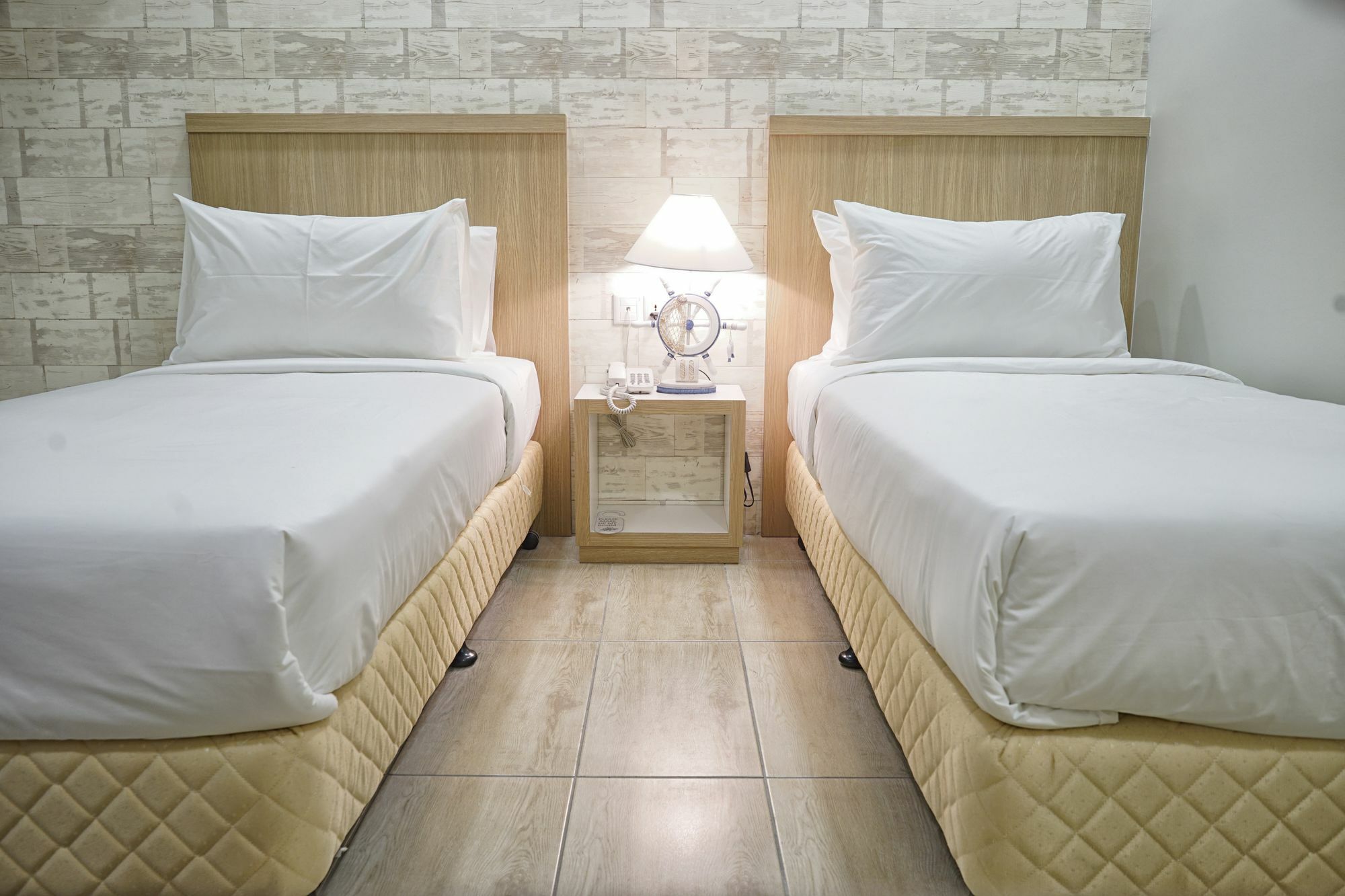 Lighthouse Hotel & Shortstay @ Damansara Uptown Petaling Jaya Exterior foto